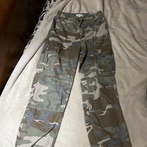 Camo pants